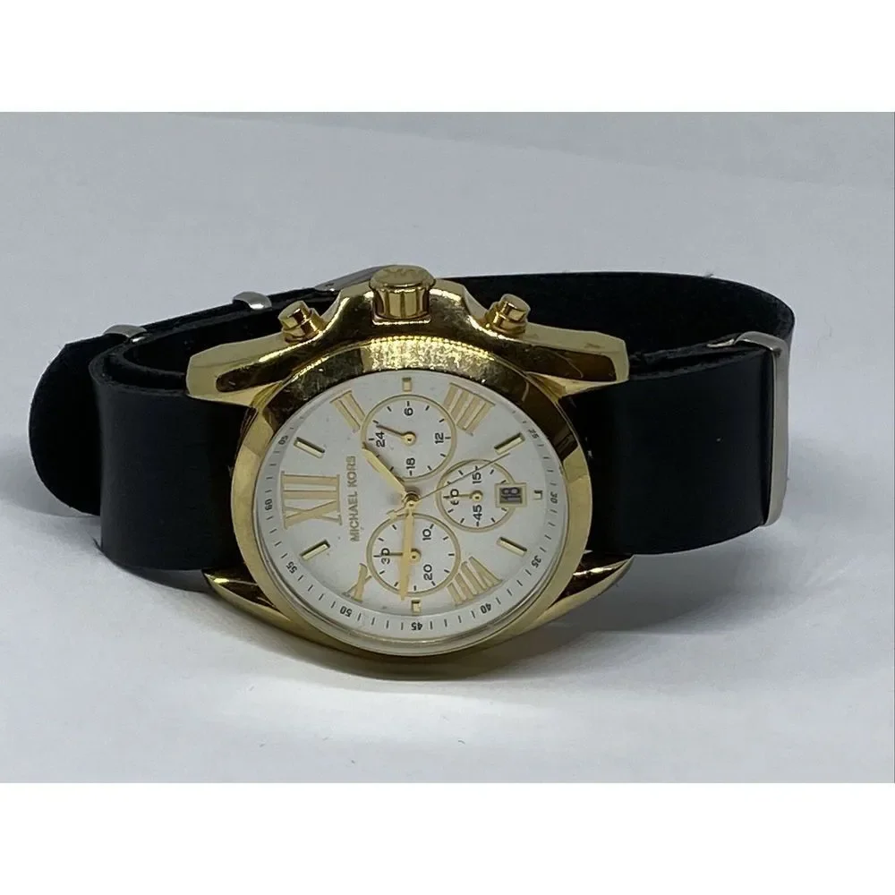 Michael Kors MK5743 Women's Black Leather Analog Silver Dial Quartz Watch XX393